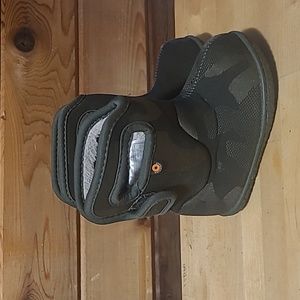 Baby Bogs Size 5 Camo